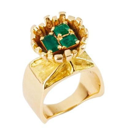 ARMAND BROCHARD
Armand Brochard ring in 18K...