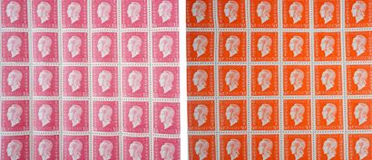 TIMBRES
Deux planches de timbres, l'une de...