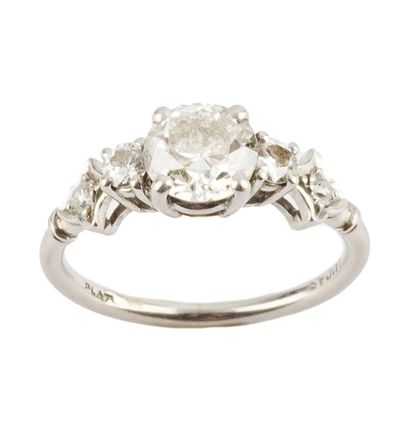 PLATINUM, 1.0CT DIAMOND
Platinum ring set...