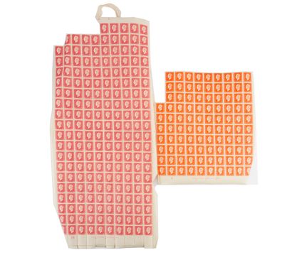 TIMBRES
Deux planches de timbres, l'une de...