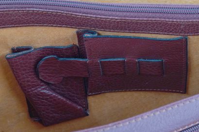 FRANCINEL
Sac porte document en cuir marron,...