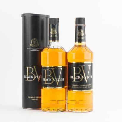 Black Velvet Canadian Whisky - 2 bouteil...