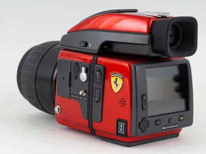 HASSELBLAD 4HD 40 FERRARI CAMERA

Hasselblad...