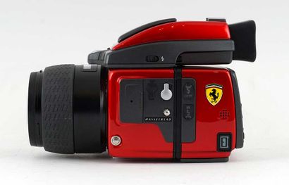 HASSELBLAD 4HD 40 FERRARI CAMERA

Hasselblad...