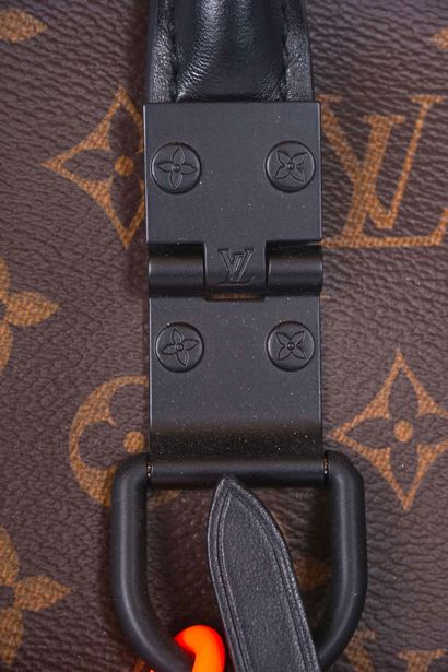 LOUIS VUITTON KEEPALL CHAIN ​​50