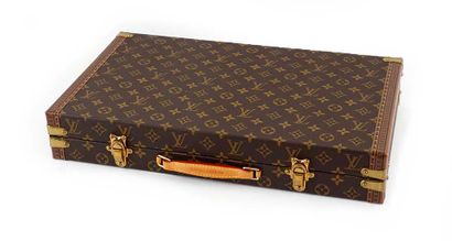 LOUIS VUITTON - GAME CASE, BACKGAMMON

Louis...