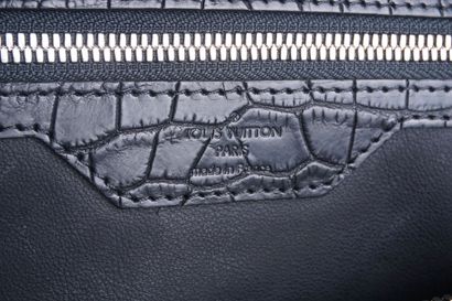 LOUIS VUITTON KEEPALL 50
Louis Vuitton 