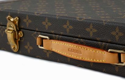 LOUIS VUITTON - GAME CASE, CARTES

Louis...