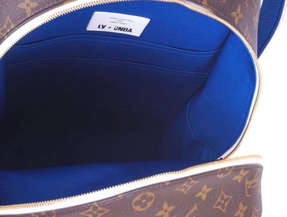 LOUIS VUITTON NBA NEW BACKPACK
Louis Vuitton...