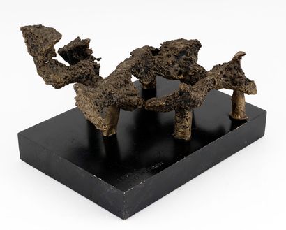 VAILLANCOURT, Armand (1929-)
Untitled
Cast...