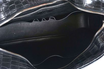 LOUIS VUITTON
Louis Vuitton Leather Travel...