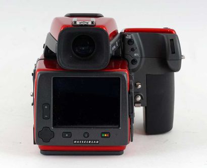 HASSELBLAD 4HD 40 FERRARI CAMERA

Hasselblad...