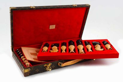 LOUIS VUITTON - GAME CASE, CHESS

Louis Vuitton...