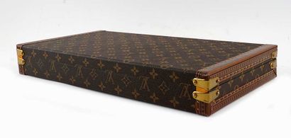 LOUIS VUITTON - GAME CASE, CHESS

Louis Vuitton...