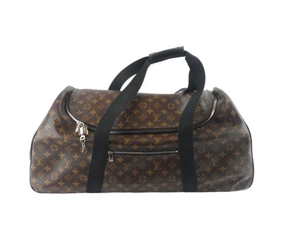 LOUIS VUITTON
Louis Vuitton rolling travel...