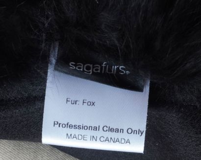 SAGAFURS
Sagafurs Poncho in black wool and...