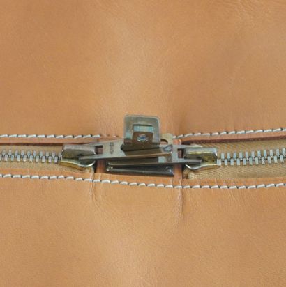 HERMES VICTORIA 
Hermès Victoria 50 travel...