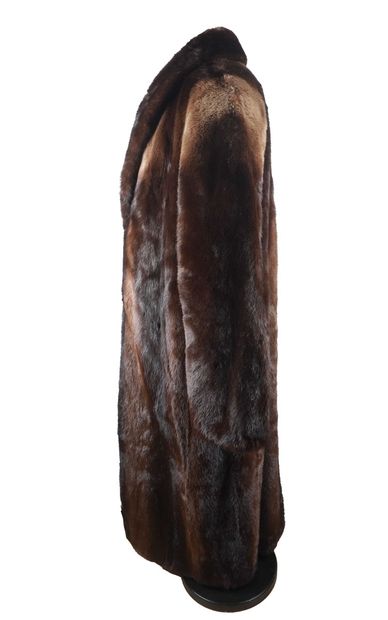 FUR
Men's long coat made of river otter fur...