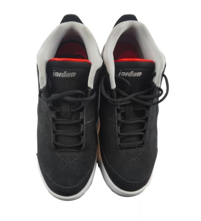 NIKE
Pack of 3 Nike and Jordan shoes
Size:...