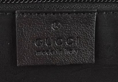GUCCI
Gucci rolling cabien bag in Monogram...