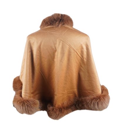 SAGAFURS
Sagafurs Poncho in caramel-colored...