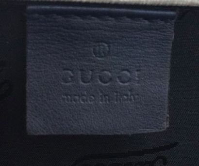 GUCCI
Gucci trunk in Monogam GG canvas and...