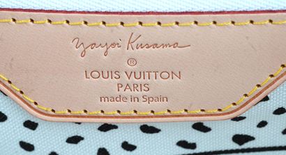 LOUIS VUITTON x YAYOI KUSAMA NEVERFULL
Louis...