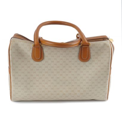 GUCCI
Gucci Boston bag in beige Monogram...