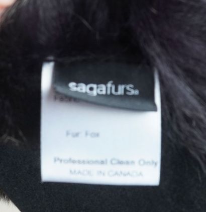 SAGAFURS
Sagafurs Poncho in black wool and...