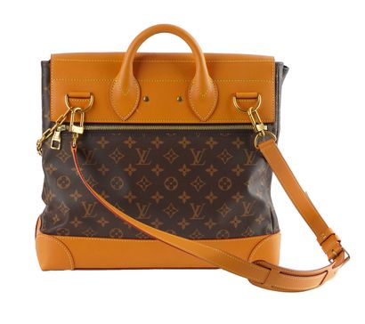 LOUIS VUITTON STEAMER
Louis Vuitton Steamer...