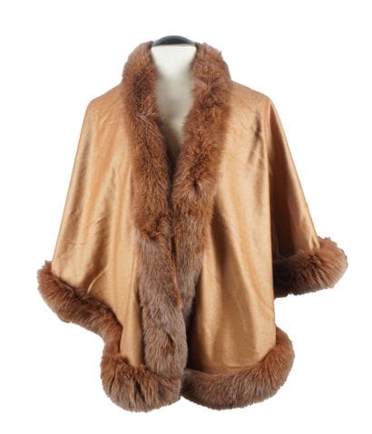 SAGAFURS
Sagafurs Poncho in caramel-colored...