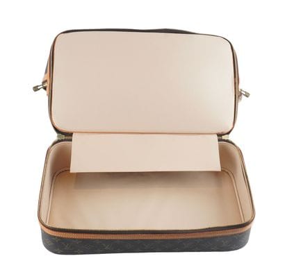 LOUIS VUITTON
Louis Vuitton duffle bag in...