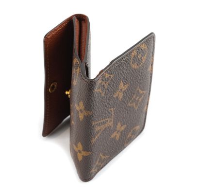 LOUIS VUITTON
Louis Vuitton coin purse in...
