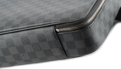 LOUIS VUITTON
Loios Vuitton document holder...