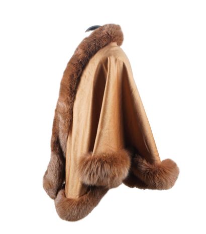 SAGAFURS
Sagafurs Poncho in caramel-colored...
