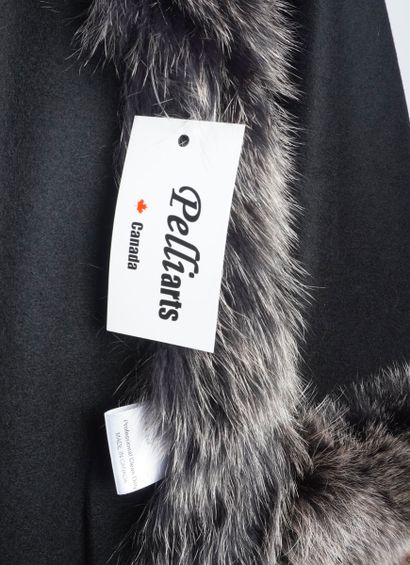 SAGAFURS
Sagafurs Poncho in black wool and...