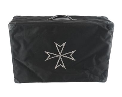 LOUIS VUITTON ALZER 75
Louis Vuitton Alzer...