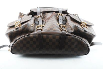 LOUIS VUITTON CHRISTOPHER
Louis Vuitton Christopher...