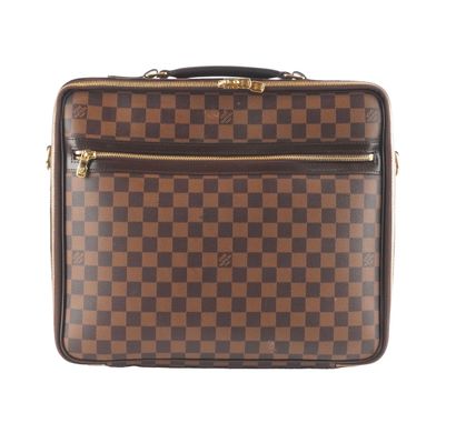 LOUIS VUITTON 
Louis Vuitton briefcase in...