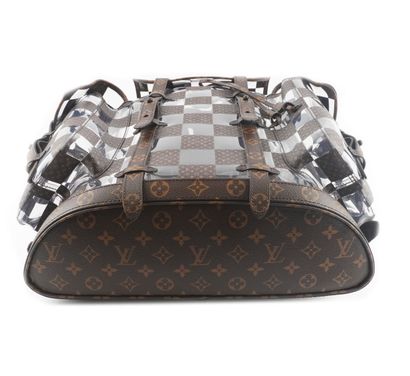 LOUIS VUITTON CHRISTOPHER
Louis Vuitton Christopher...