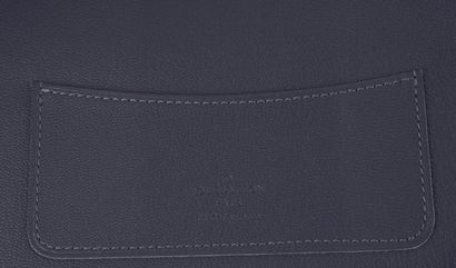 LOUIS VUITTON
Louis Vuitton navy blue embossed...