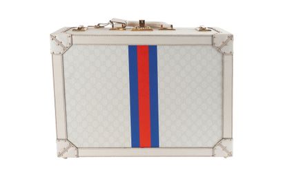 GUCCI
Gucci trunks in Monogam GG canvas and...