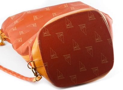 LOUIS VUITTON LV America's Cup
Louis Vuitton...