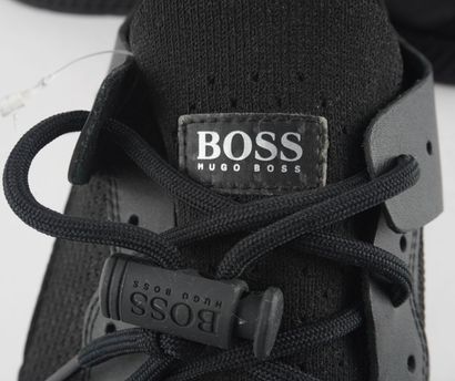 BOSS
Black Boss shoes.
Size: 9 US