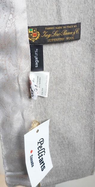 LORO PIANA
Loro Piana wool and cashmere poncho...
