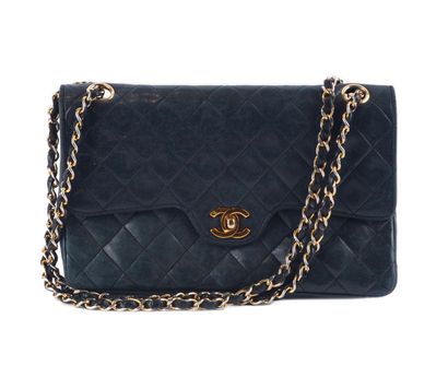 CHANEL
Chanel Timeless double shoulder bag...