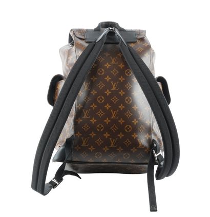 LOUIS VUITTON CHRISTOPHER
Louis Vuitton Christopher...