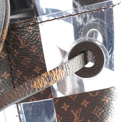 LOUIS VUITTON CHRISTOPHER
Louis Vuitton Christopher...
