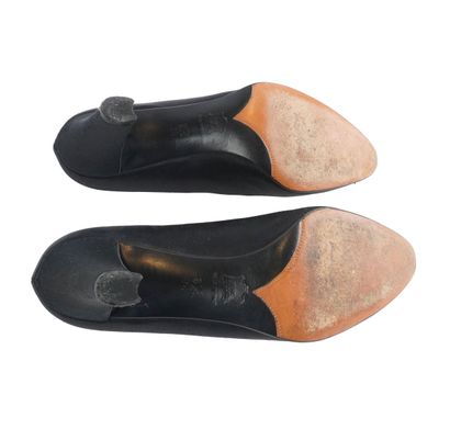 YVES SAINT LAURENT
Yves Saint Laurent shoes...