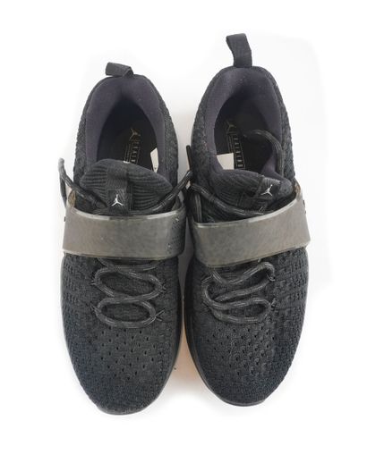 NIKE
Pack of 3 Nike and Jordan shoes
Size:...